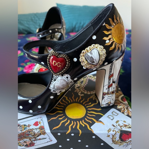 Dolce & Gabbana Mary Jane Heels - Picture 3 of 11